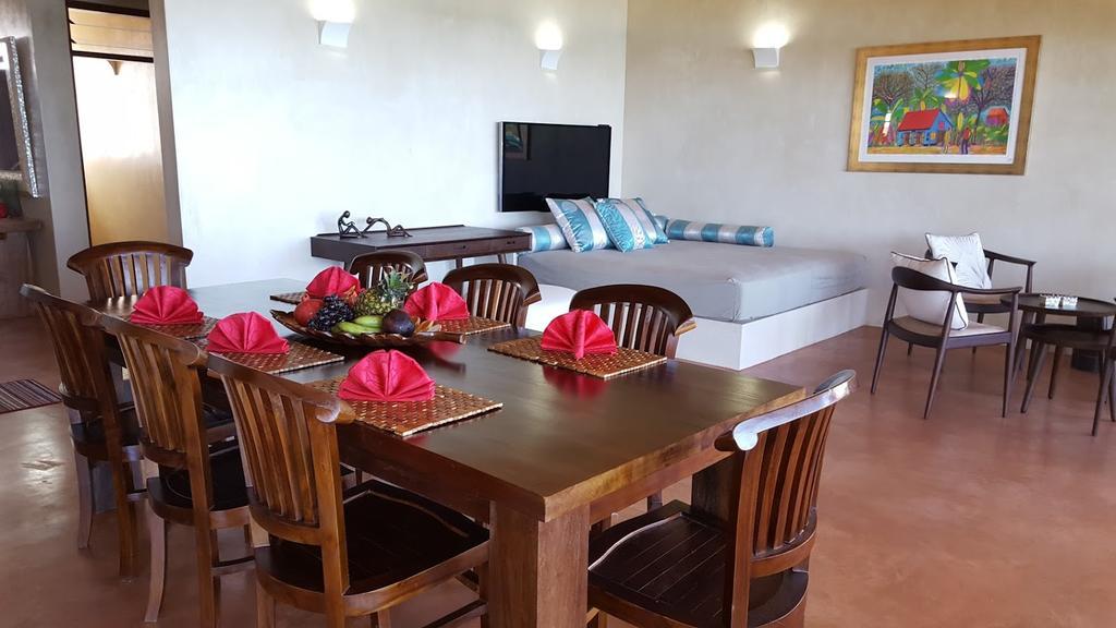 Villas Palm Royal Port Glaud ภายนอก รูปภาพ